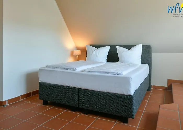 Am Gutspark Drankse Sonnenliebe Dranske