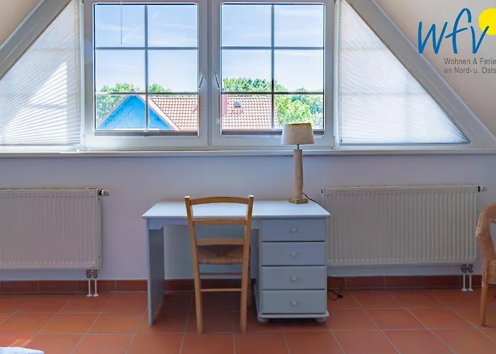 Am Gutspark Drankse Sonnenliebe Dranske